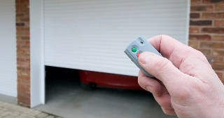Купить автоматику для рулонных ворот Красноуфимск, цена от 2738 руб.