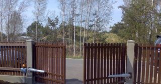 Купить распашные ворота из штакетника Красноуфимск, цена от 2738 руб.