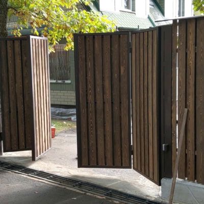 Купите и Закажите Ворота Гармошка: Лучшая Цена от 47162 руб, Установка под Ключ и Доставка в Красноуфимске и по Области